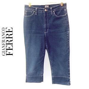 GIANFRANCO FERRE Vintage capri jeans medium stone wash, size 28 US
